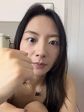 美女ReiningAffaire在线直播