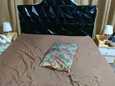 AshantTsiBigCock webcam