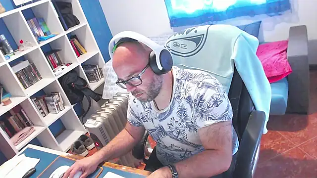 ravingr4d4 (Ask my age) - Cum