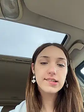 DollyTall from StripChat is Freechat