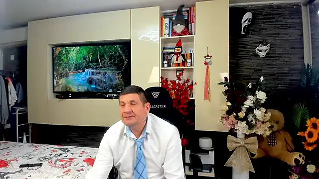 spartacusdaddy48 (Ask my age) - Cum Show + surprise with my ass