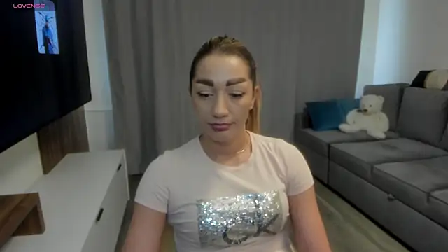 rossana_doll - Rossana_doll's free webcam - UK Sex Cams