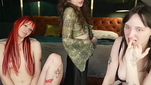 Emilia_sweet054 webcam