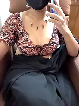 roja-telugu777 (F young) - keep ice cubes on nipples