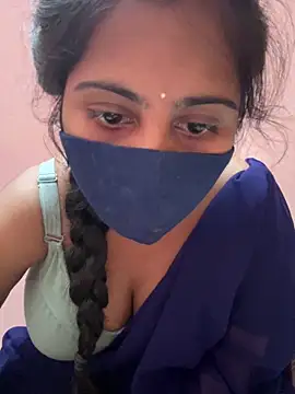 priya__sexy_ (F teen) - Boobs Oil Massage