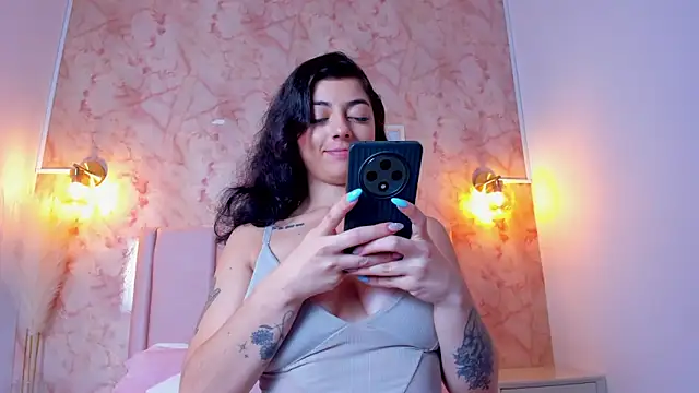 anntonella_watson webcam