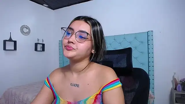 kathe-mills235 webcam