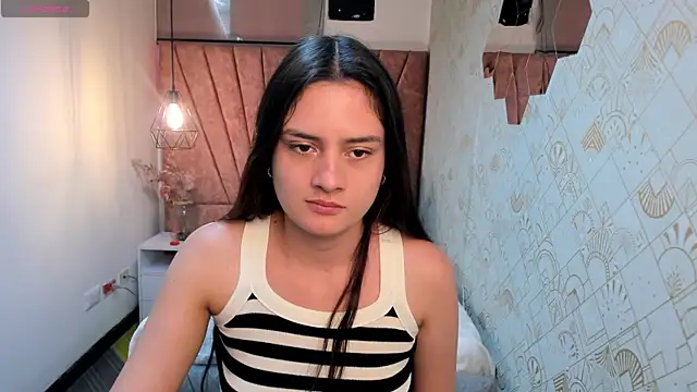 Zoe__Taylor__ webcam