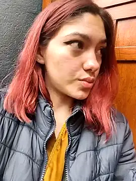 Victoria_Beaumont webcam