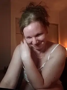 l4dyc4pricorn76 webcam