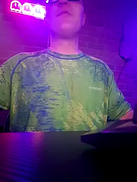 chronic_vibez - Chronic_vibez's free webcam - UK Sex Cams