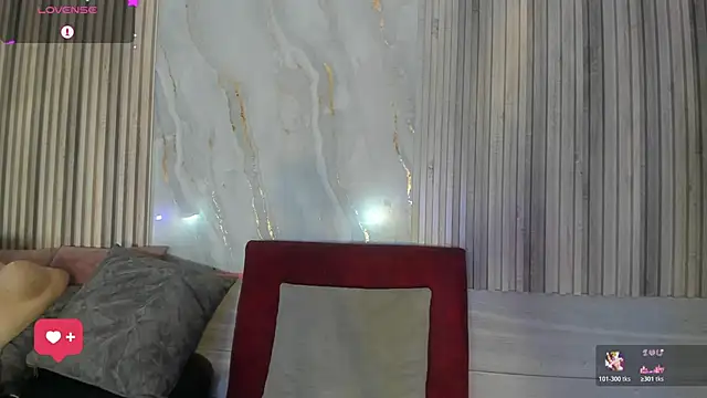 BriannaChelsea webcam