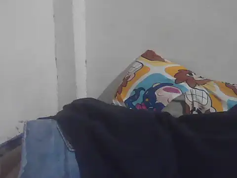 lovelypinay31xx webcam