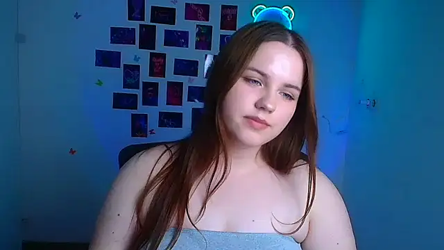 Kitty_Mia_Kitty webcam