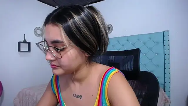 kathe-mills235 webcam