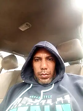 UnreadyChutzpa webcam