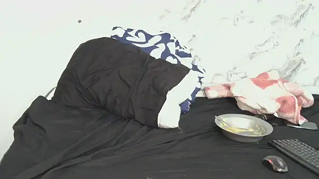 SexyZuluBarbie webcam