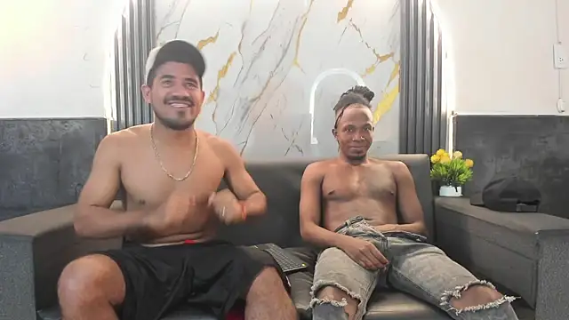 Latins_on_fire webcam