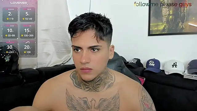sweetlatinoboy webcam