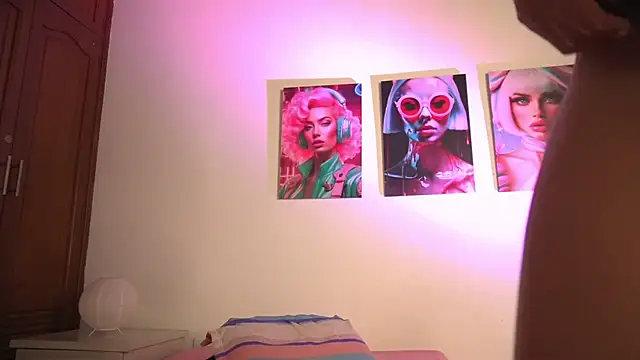 pocahotass_11 webcam