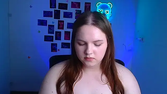 Kitty_Mia_Kitty webcam