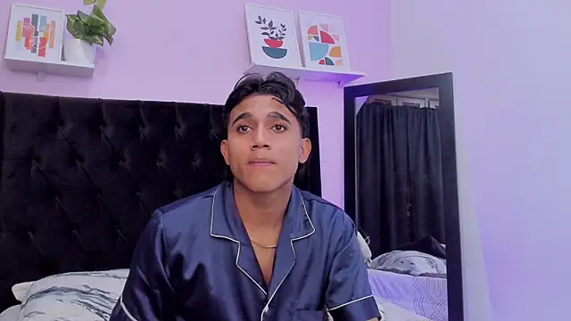 Morgan_Bladee webcam