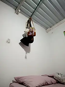 Bigassmommy_x webcam