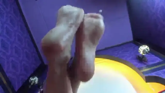 Scarlett_Barnes webcam