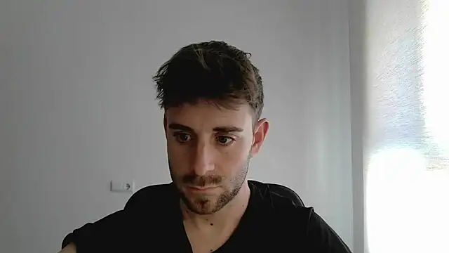 vargas90 - Vargas90's free webcam - UK Sex Cams