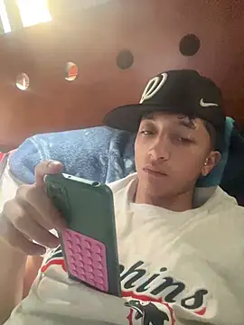 aaron_brink_ (M twink) - show cum public