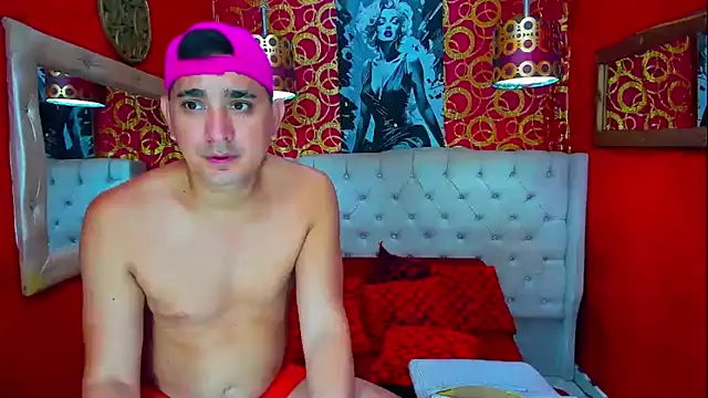 PEINBOYS live sex cam