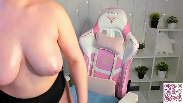 Margaret__Moon webcam