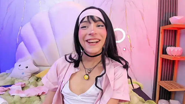 AliiceWonderland_ webcam