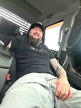 Beardedtattood webcam