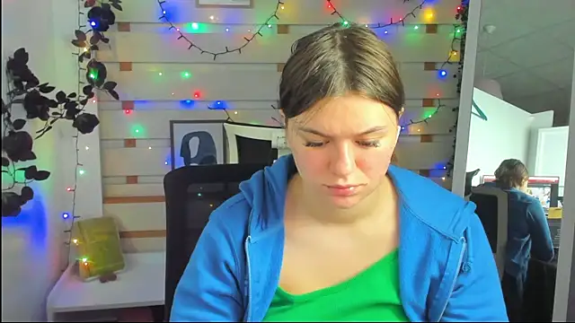 Josephine_Kiss webcam