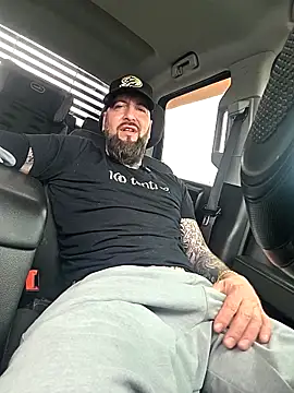 Beardedtattood webcam