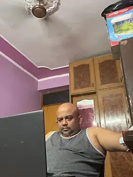 Dick_6inches_Delhi webcam