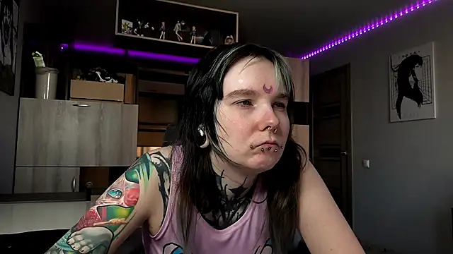 HighelikeGirl webcam