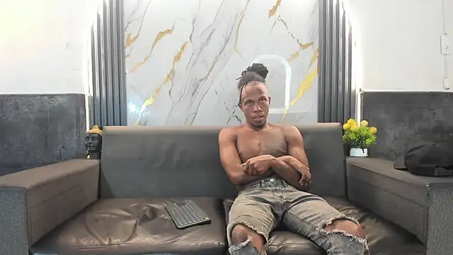 Latins_on_fire webcam