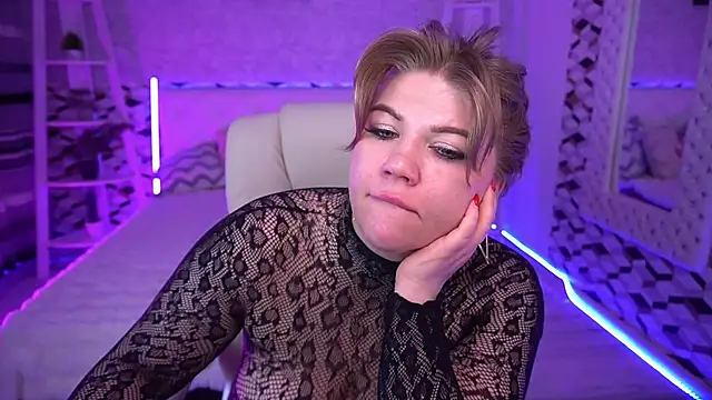 gabbiejay - GabbieJay's free webcam - UK Sex Cams