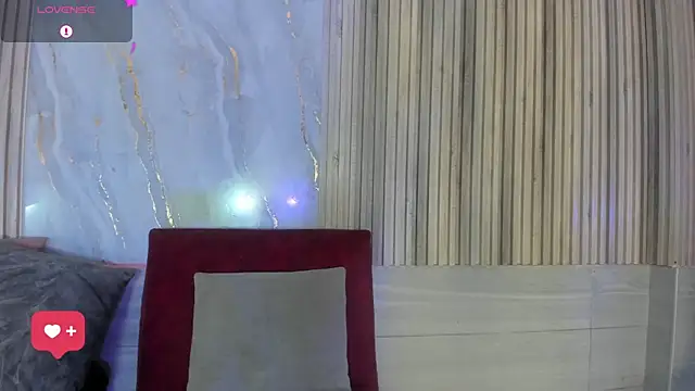 BriannaChelsea webcam