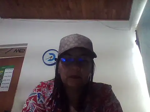 roxanne_xxx - Roxanne_xxx's free webcam - UK Sex Cams