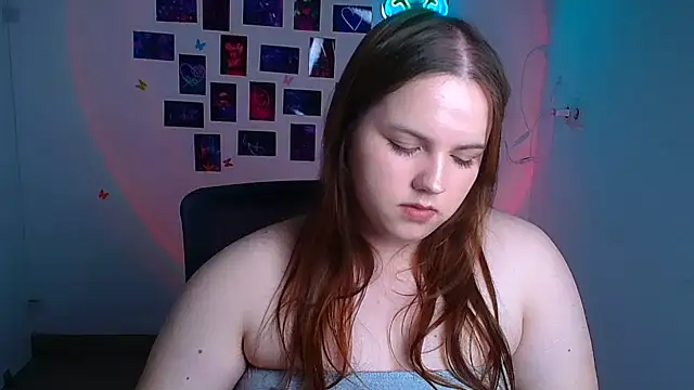 Kitty_Mia_Kitty webcam