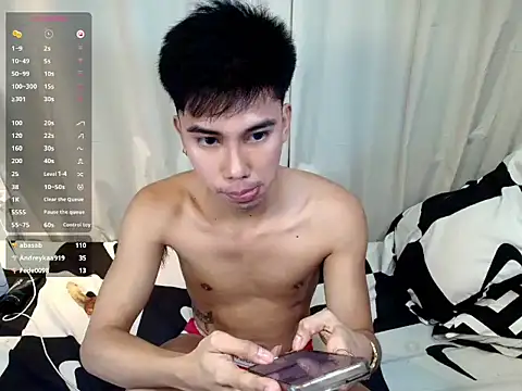 Ur_pinoyhotbrix webcam