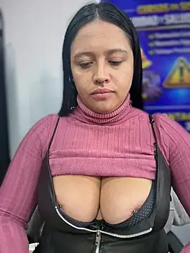 _Mia-Safety_Inspector webcam