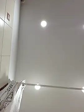 aureliadoux (Ask my age) - Clit Oil Massage 😻✨️