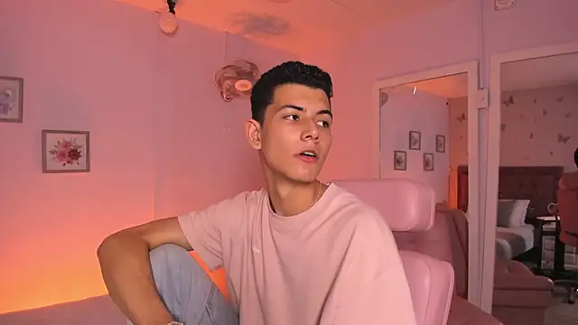 FireGuy_99 live sex cam