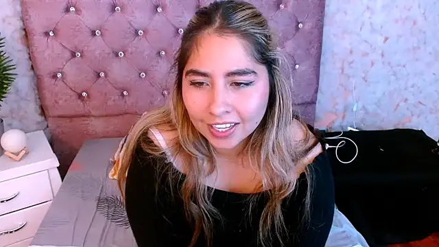 Sofiazaf_ webcam