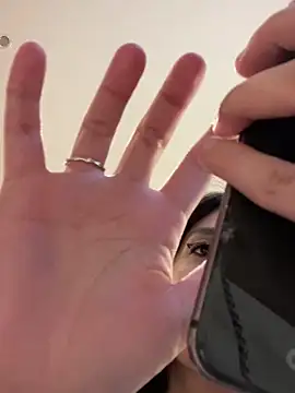 Piggiteablacktea webcam