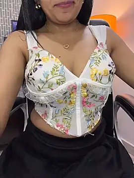  escape_with_me chat room